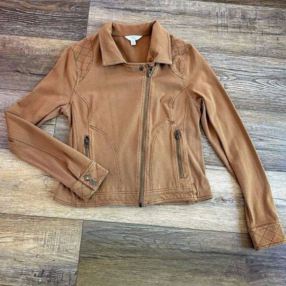 Jacket - Picture 1 of 7